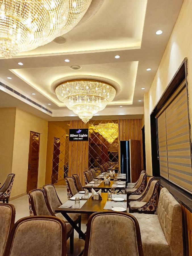 Hotel Vishal Imperial Rohtak Экстерьер фото